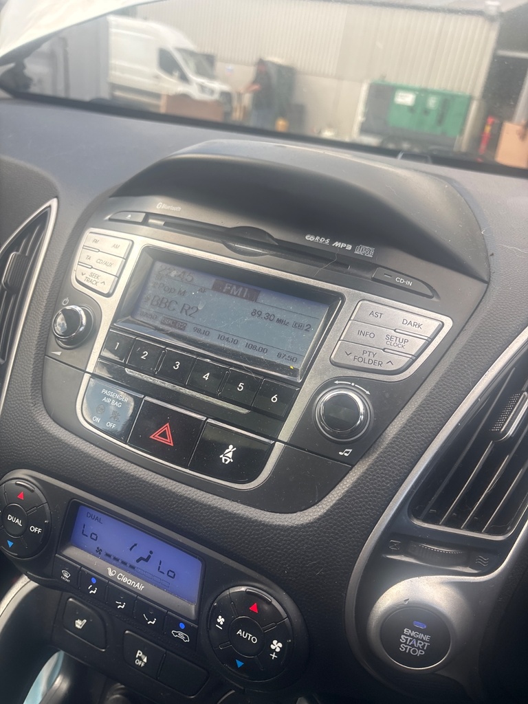 [EPE-124115] Pantalla multifunción Hyundai ix35