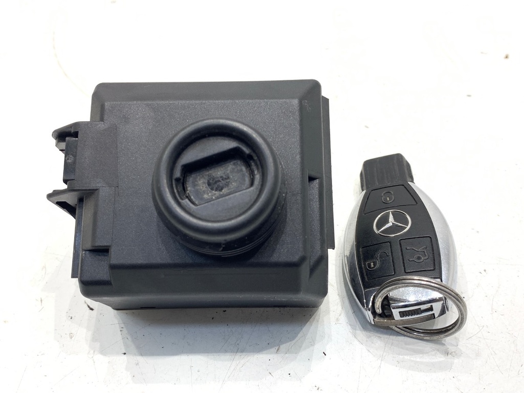 [STARK-915722] Portavasos Mercedes-Benz Clase E (W212) 2009-2016