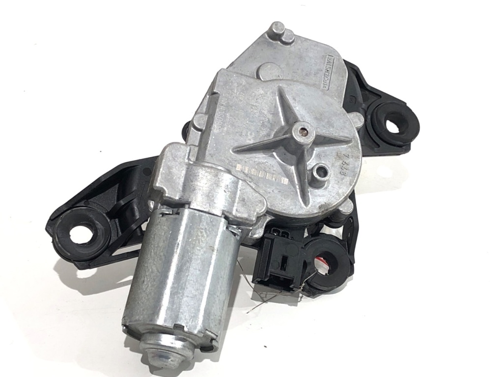 [STARK-803620] Motor de limpiaparabrisas trasero RENAULT KADJAR 1.5 dCi 110 2015-2022