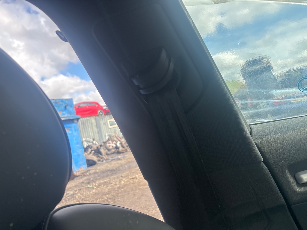 [EPE-124195] Pretensor cinturón seguridad delantero izquierdo Audi A3 S3