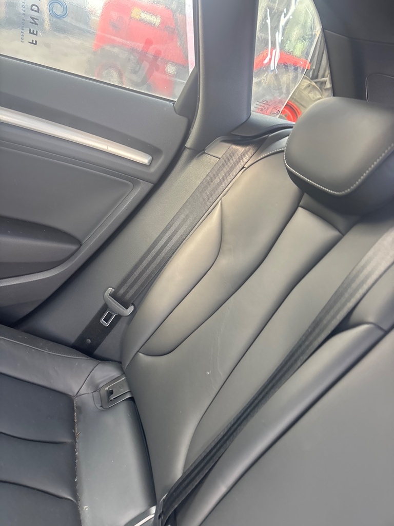 [EPE-124241] Pretensor trasero derecho Audi A3 S3 2019
