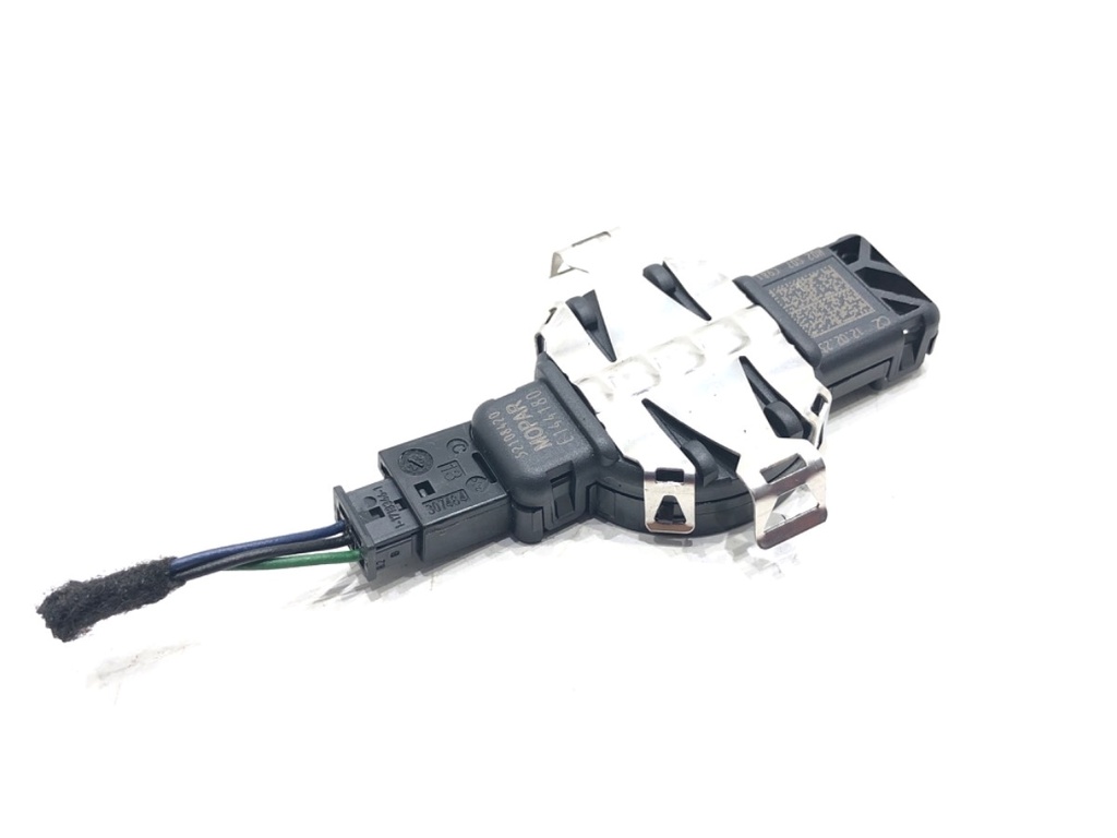 [STARK-804629] Sensor de lluvia Fiat 500 (312) 1.0 Hybrid 51 kW 2020-2022