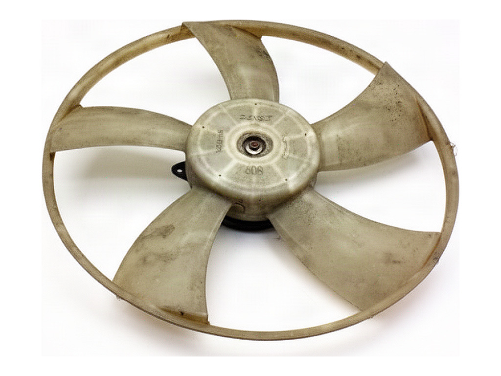 [STARK-928940] Electroventilador Toyota Yaris P13