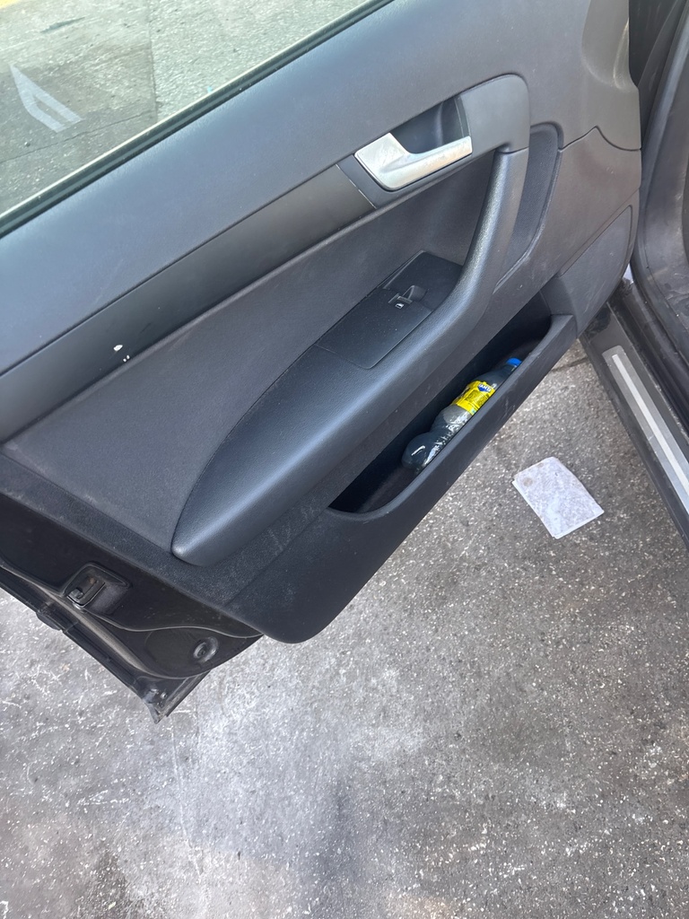 [EPE-124354] Panel interior de puerta delantero izquierdo Audi A3 (2009-2013)