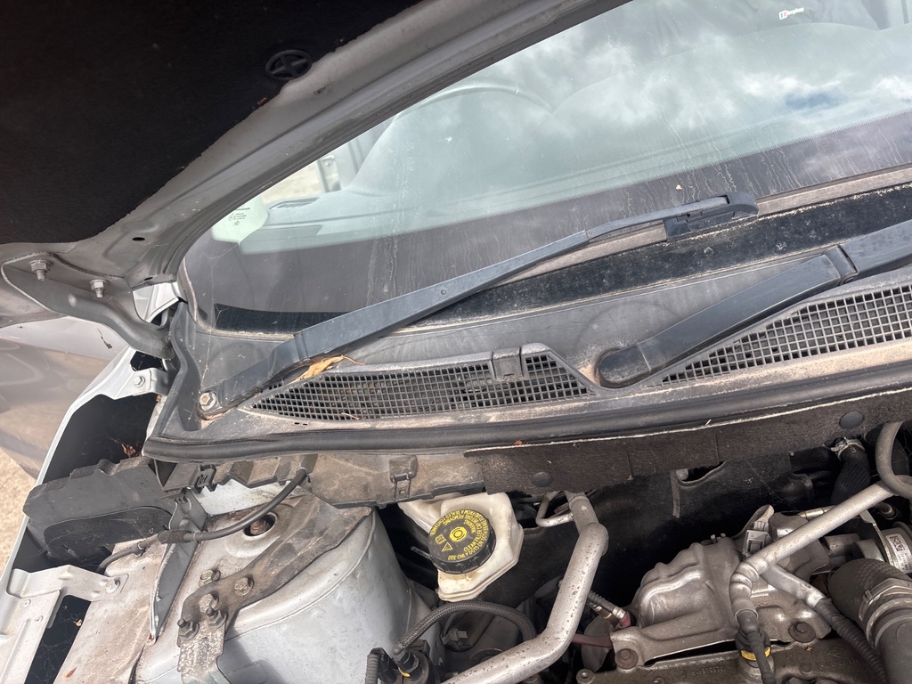 [EPE-124395] Motor y mecanismo de limpiaparabrisas delantero Nissan Qashqai