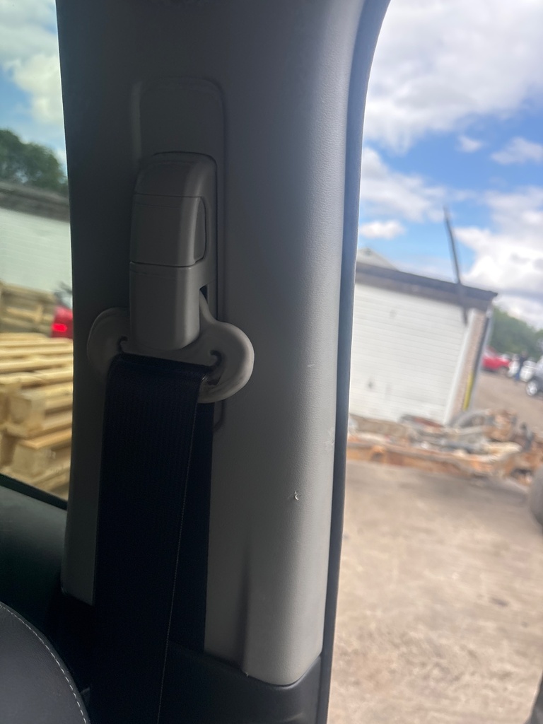 [EPE-124519] Embellecedor Pilar B Fiat Fullback 2018