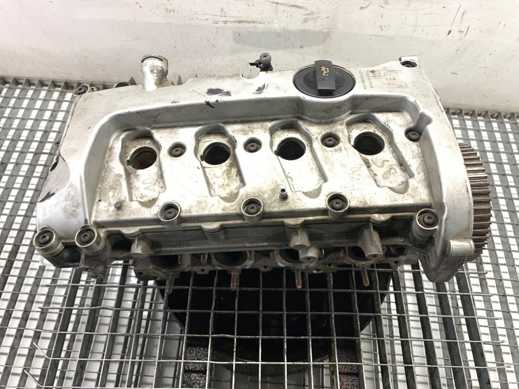 [STARK-776386] Culata AUDI A4 B6 (8E2) 2.0 gasolina 2000-2005