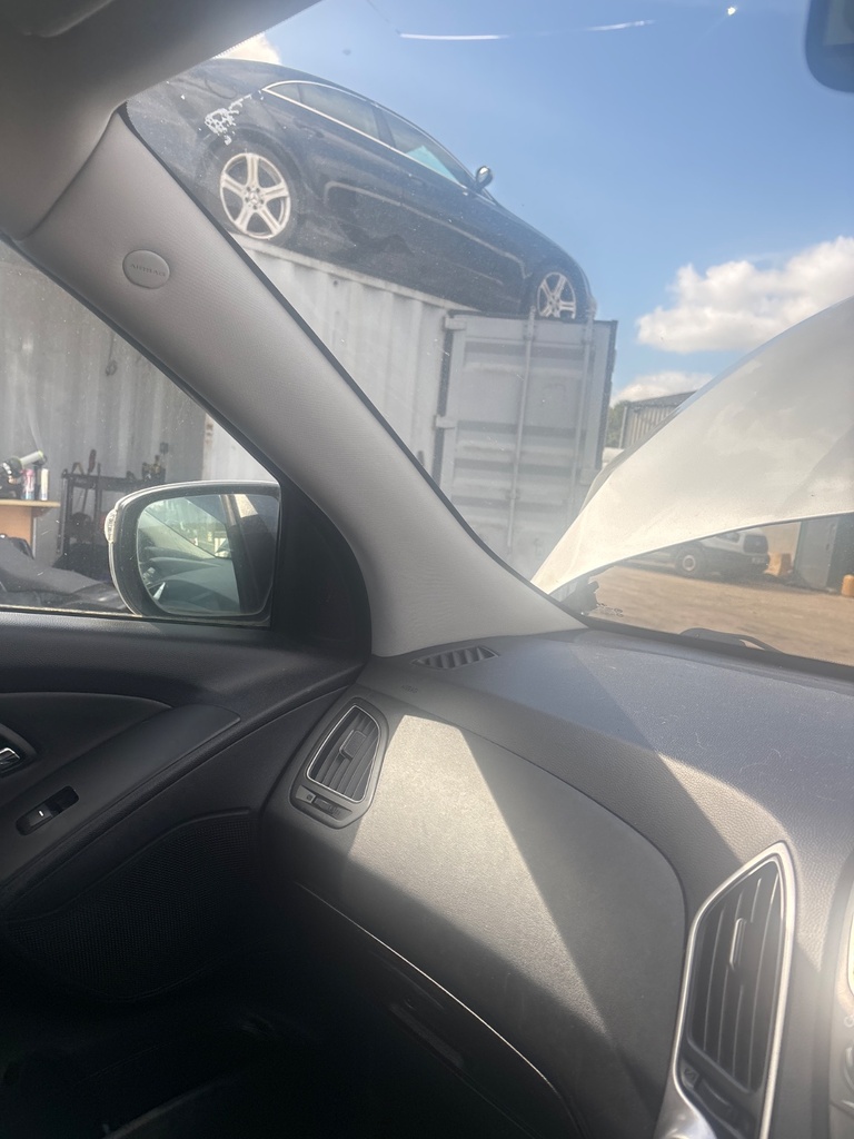 [EPE-124101] Pilar A Hyundai ix35