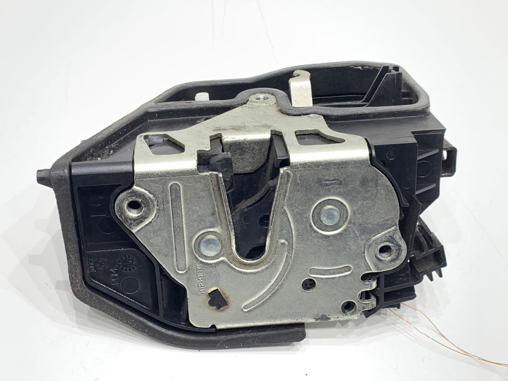 [STARK-806369] Cerradura de puerta delantera izquierda BMW Serie 5 Touring (E61) 2004-2010