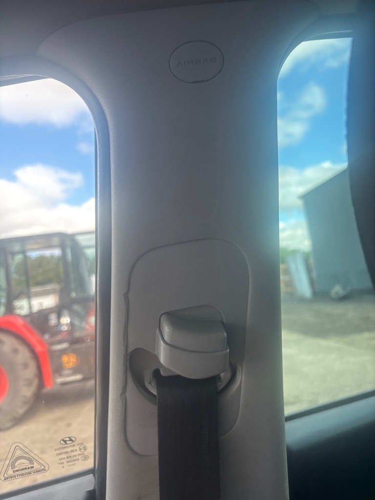 [EPE-124104] Embellecedor de pilar B Hyundai ix35