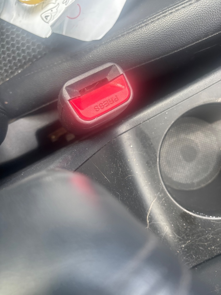 [EPE-124118] Cierre de cinturón de seguridad delantero izquierdo Hyundai ix35