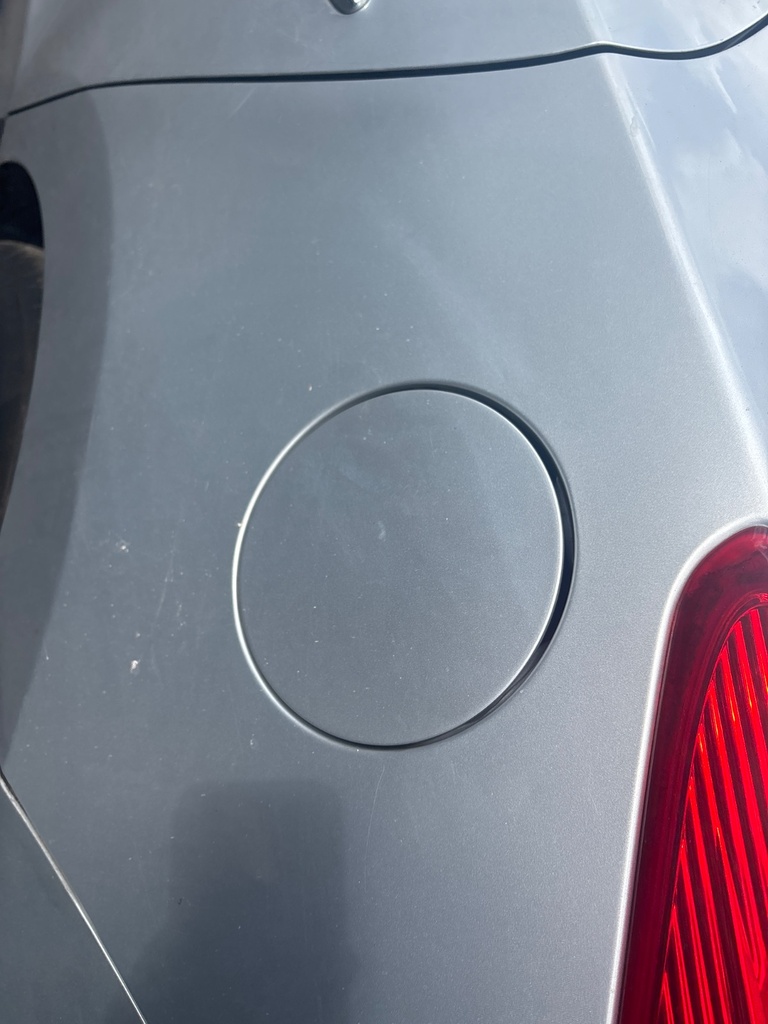[EPE-124133] Tapa de combustible Hyundai ix35 midnight black