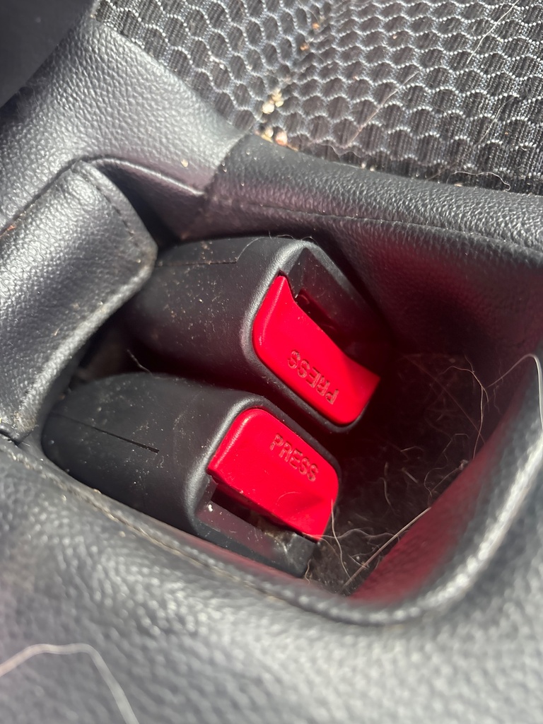 [EPE-124164] Cinturón de seguridad trasero central izquierdo Hyundai ix35