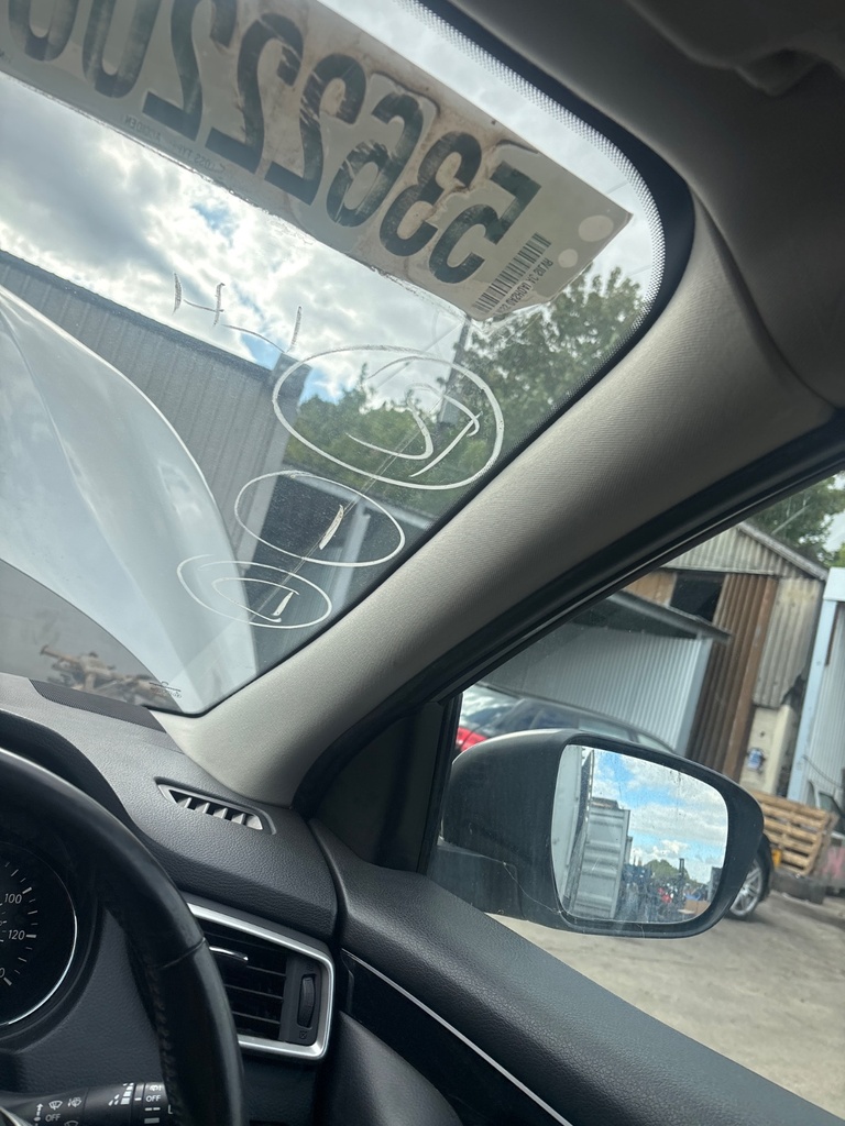 [EPE-124417] Pilar A Nissan Qashqai 1.2