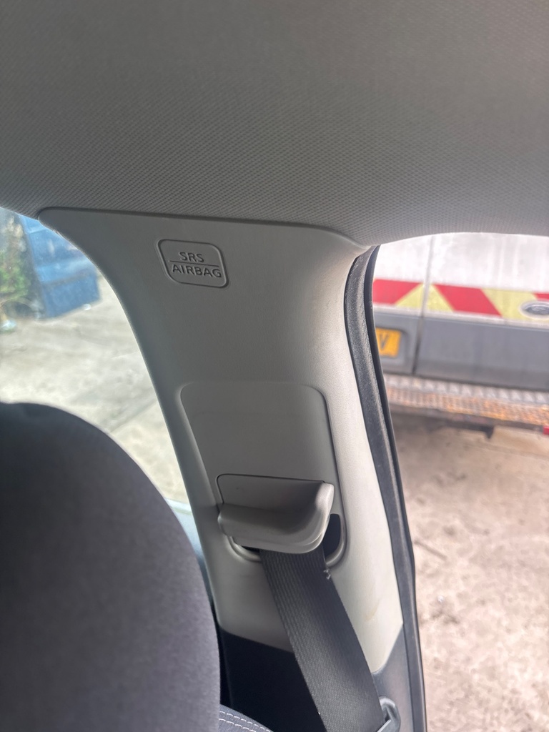 [EPE-124418] Embellecedor Pilar B Nissan Qashqai 1.2