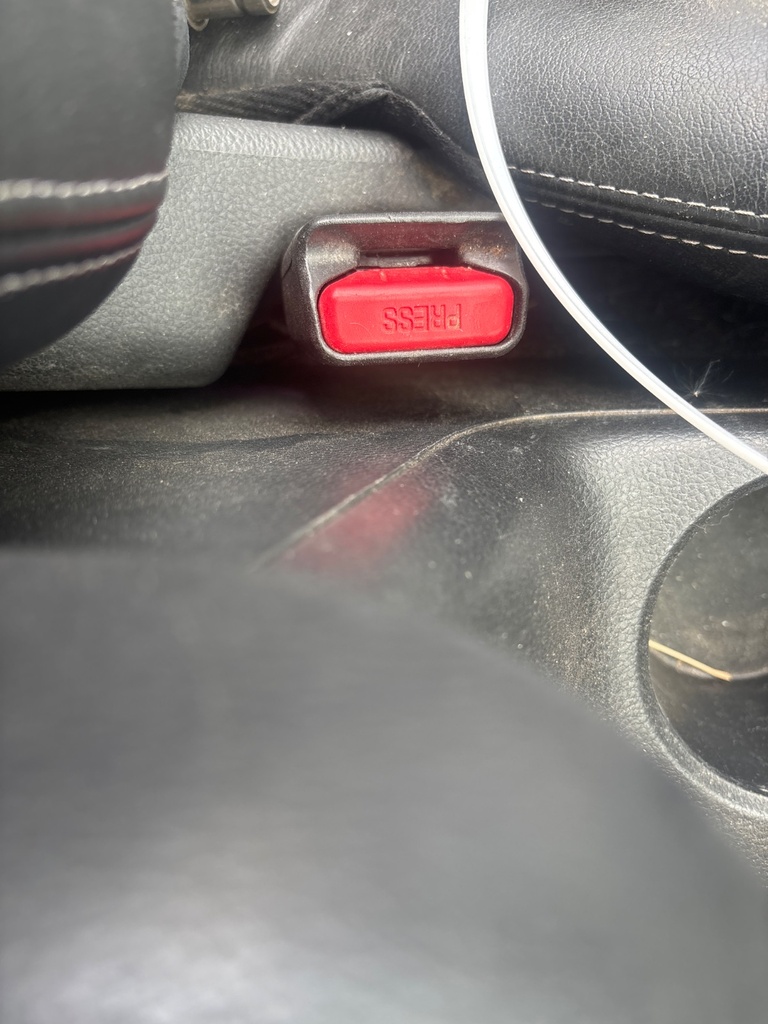 [EPE-124534] Cinturón de seguridad delantero izquierdo Fiat Fullback 2018