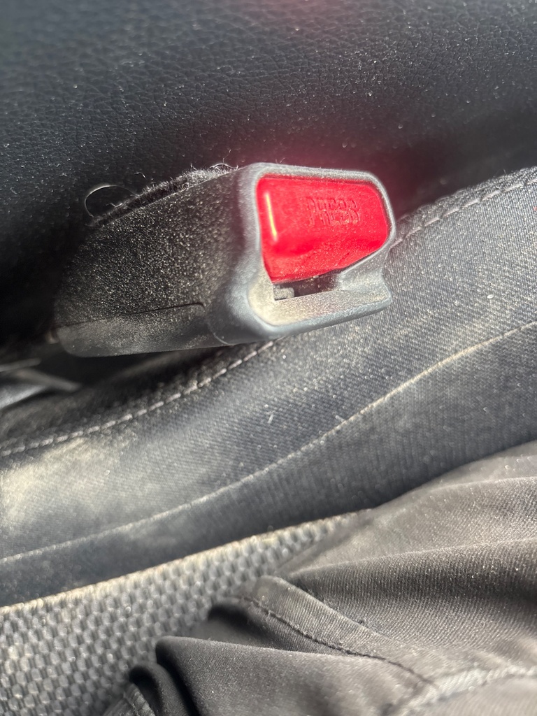[EPE-124434] Interruptor de cinturón de seguridad delantero derecho Nissan Qashqai