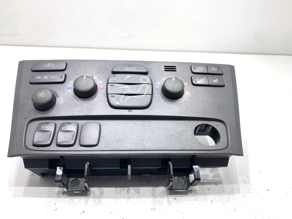 [STARK-859195] Panel de control de climatización Volvo V70 I