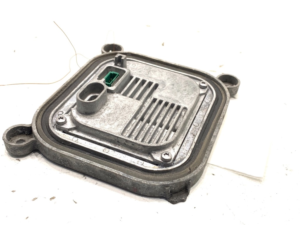 [STARK-860818] Módulo de control de luces Ford Escape III