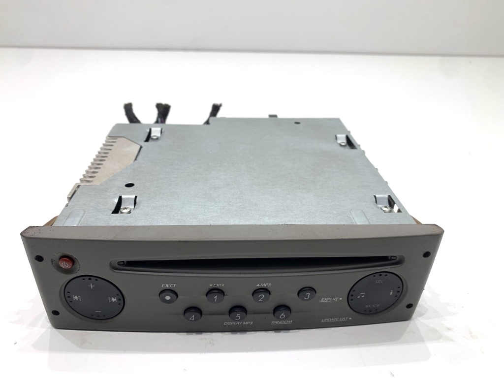 [STARK-861202] Radio Renault Thalia II (LU)