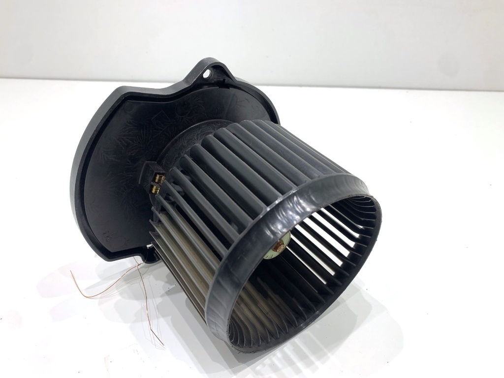 [STARK-861705] Ventilador de calefacción Mazda CX-9 (TC)