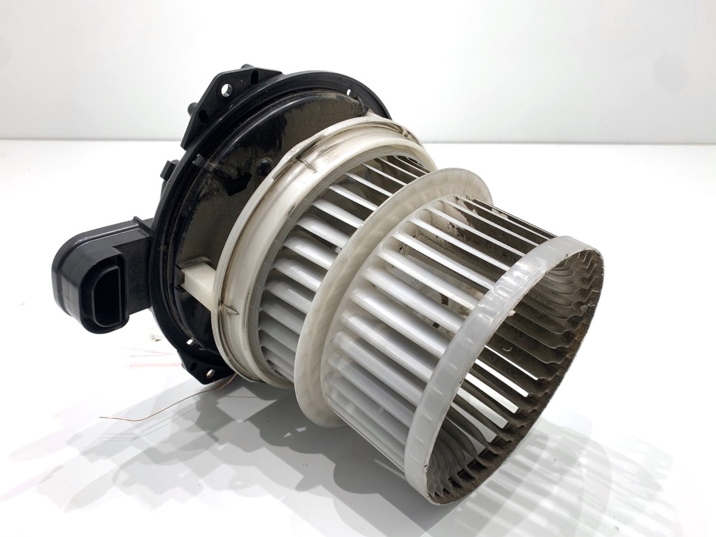 [STARK-861812] Ventilador de habitáculo Mazda CX-9 (TC)