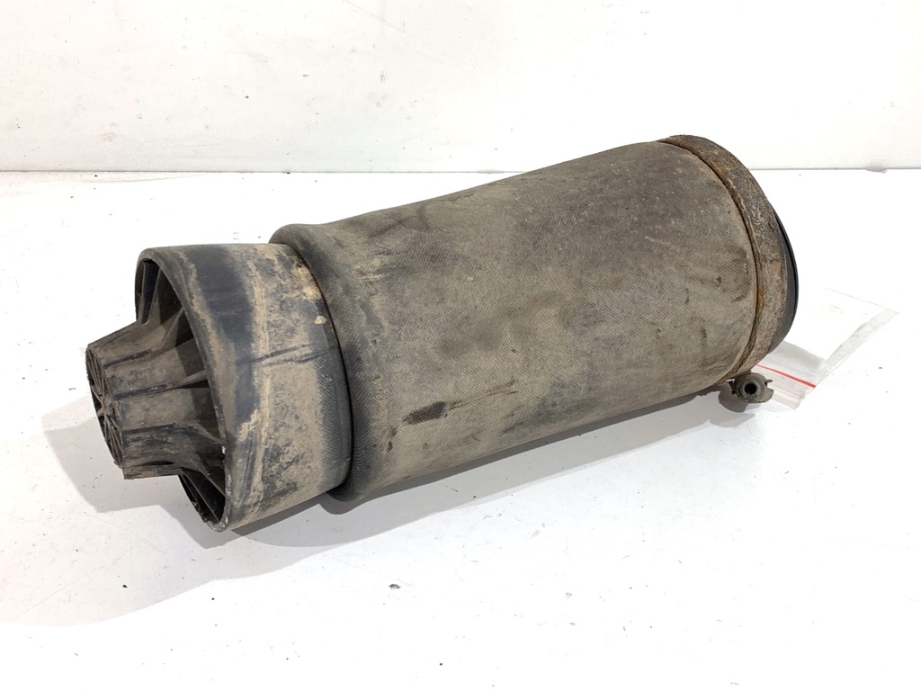 [STARK-862762] Balona de suspensión trasera izquierda JEEP Grand Cherokee IV