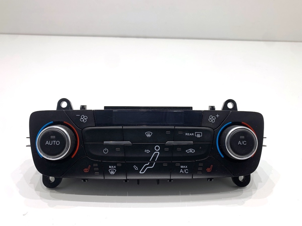 [STARK-863024] Panel de control de climatización Ford Focus III Turnier