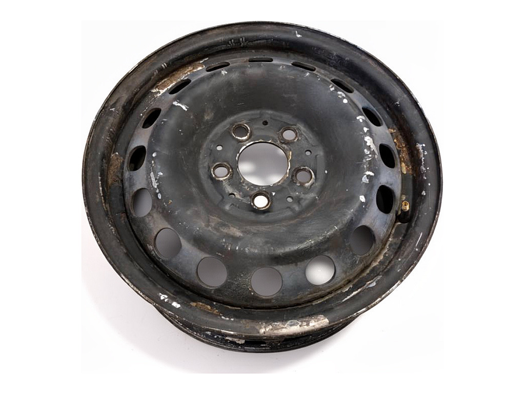 [STARK-863683] Llanta de acero 16 pulgadas Mercedes-Benz Vito (W639)