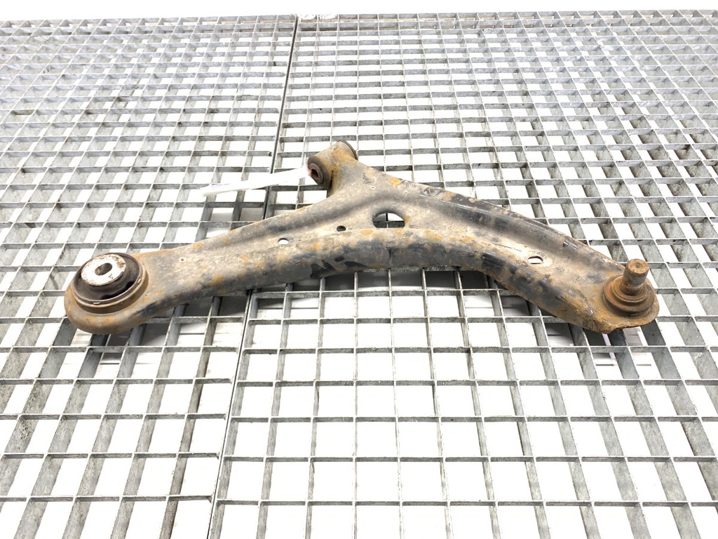 [STARK-864350] Aleta delantera derecha Ford KA+