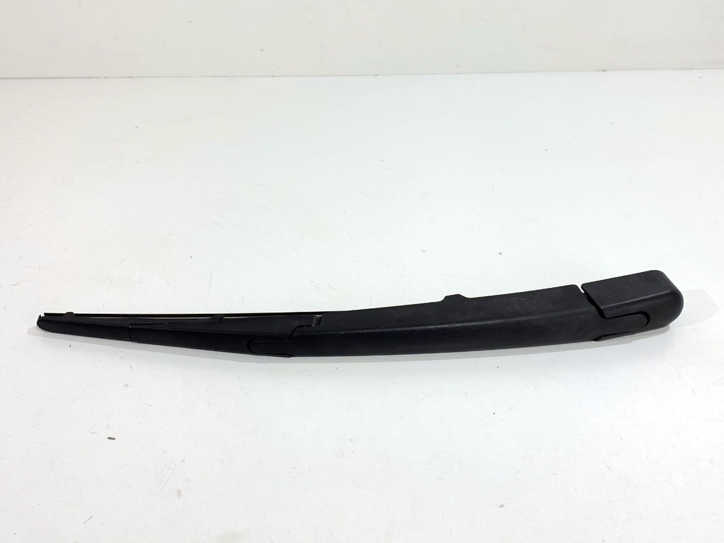 [STARK-807971] Brazo limpiaparabrisas trasero HYUNDAI KONA II (SX2) 2022-