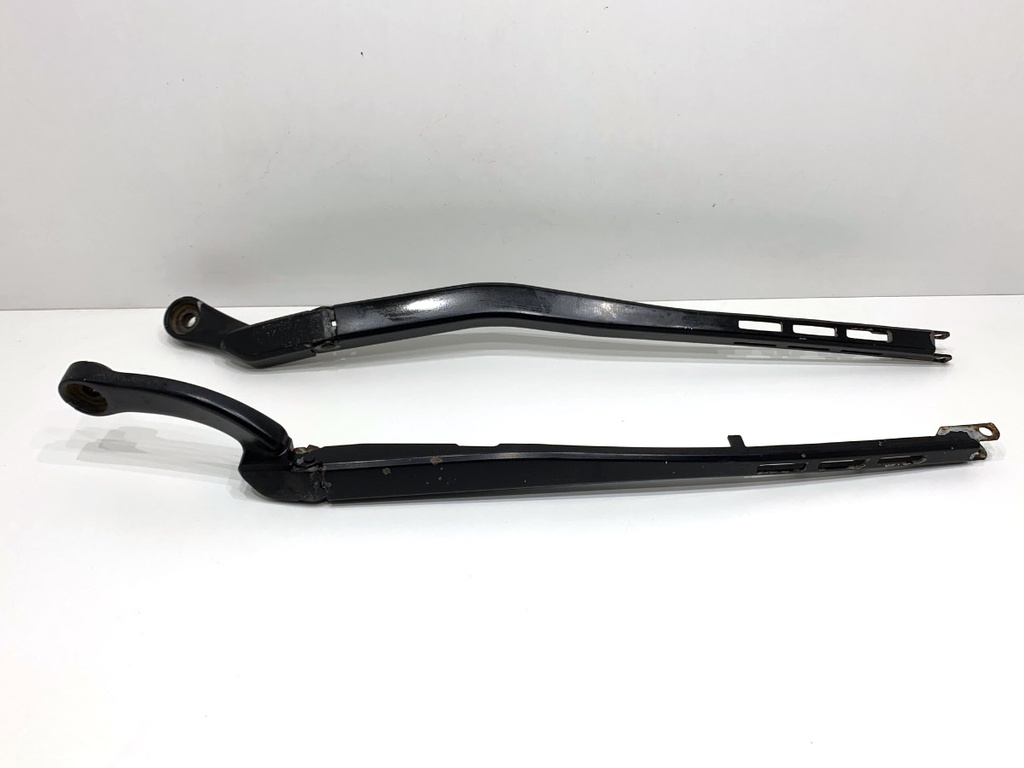 [STARK-870884] Brazo de limpiaparabrisas delantero Audi A4 B6