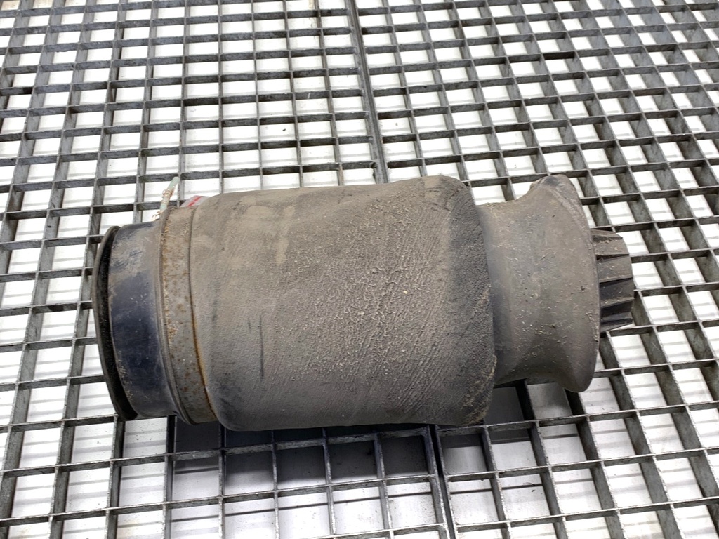 [STARK-871703] Balona de suspensión trasera izquierda Mercedes-Benz Clase GL X166