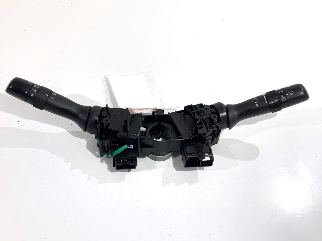 [STARK-871873] Mando de luces Toyota Yaris P13