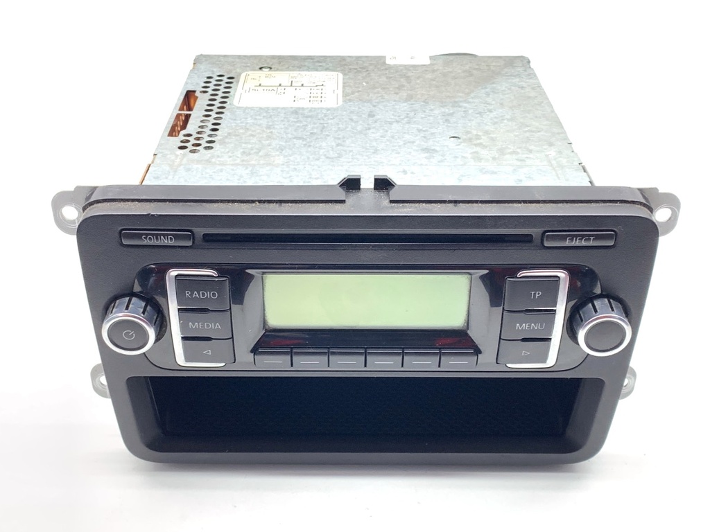 [STARK-873153] Radio VW Golf V