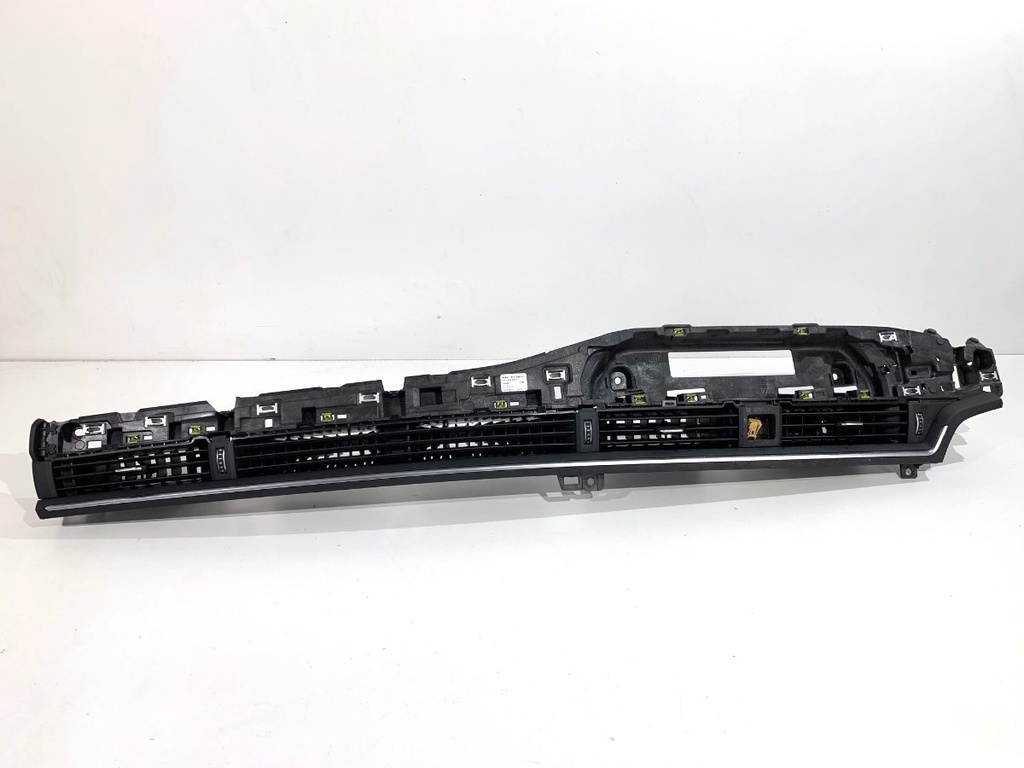 [STARK-875900] Rejilla de ventilación frontal Audi A4 B9 (8W2, 8WC)