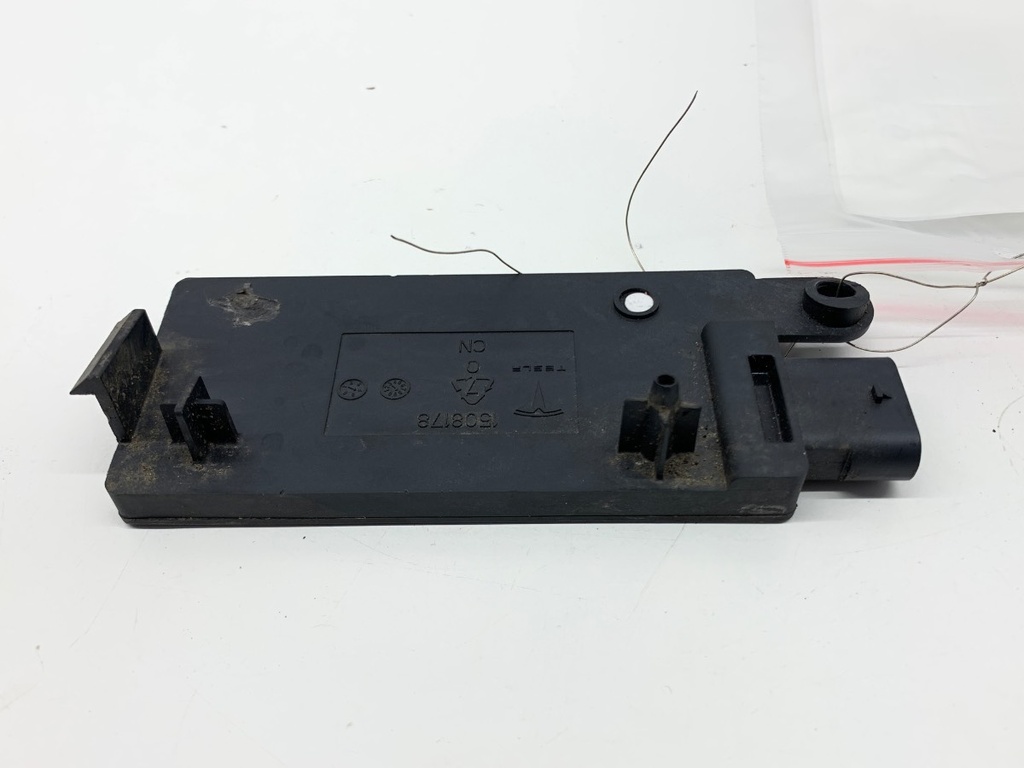 [STARK-879436] Módulo electrónico Tesla Model Y (5YJY)