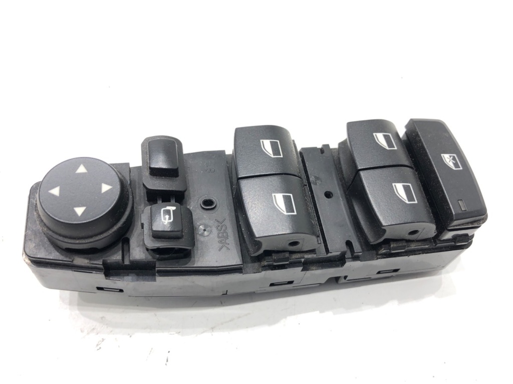 [STARK-879987] Mando de elevalunas BMW Serie 5 Touring (F11)