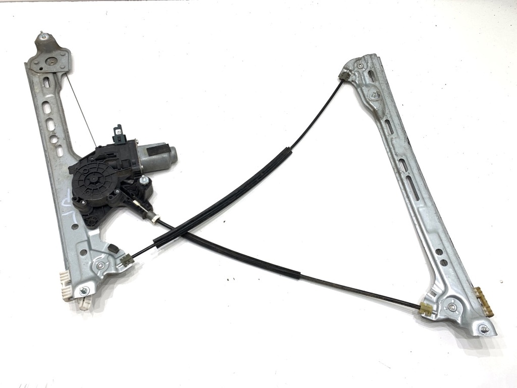 [STARK-886899] Elevalunas delantero izquierdo Renault Megane IV