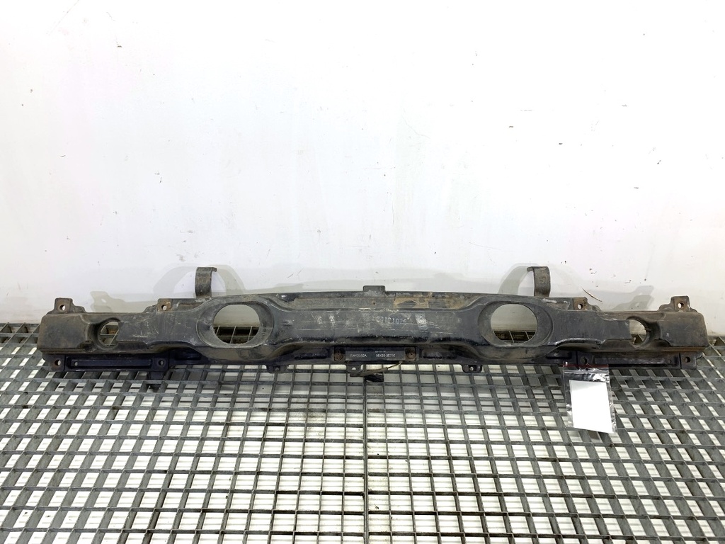 [STARK-914210] Traviesa de parachoques trasero Hyundai ix35 (LM, EL, ELH)