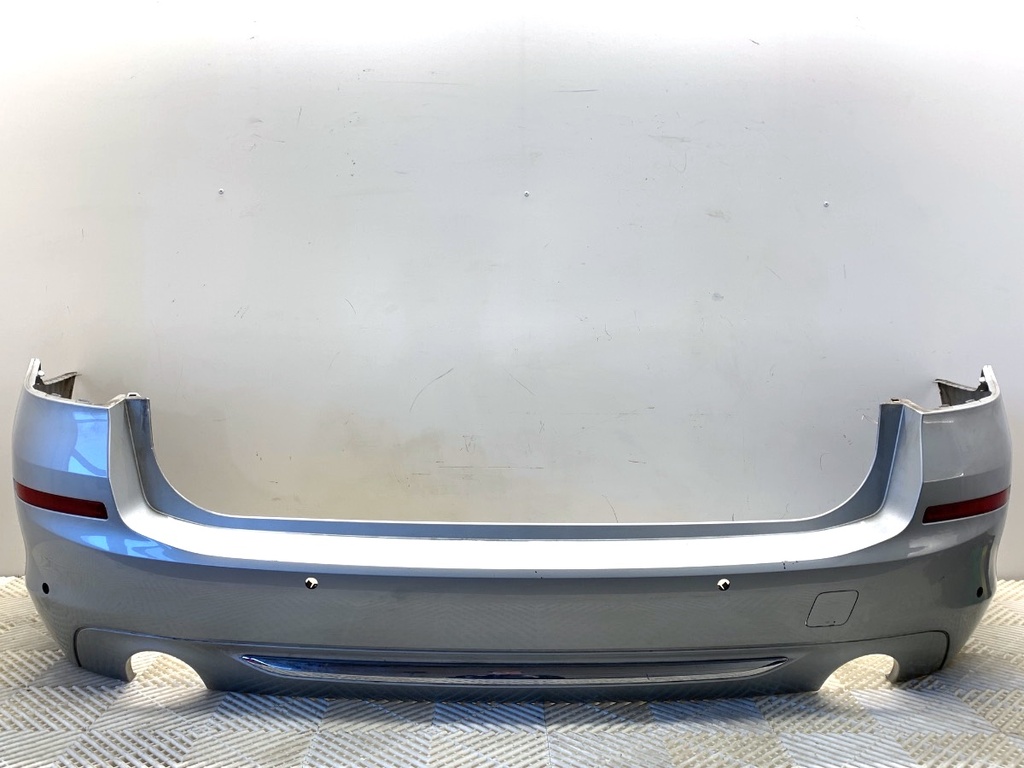 [STARK-847402] Parachoques trasero BMW Serie 5 Touring (G31) 2017-2022