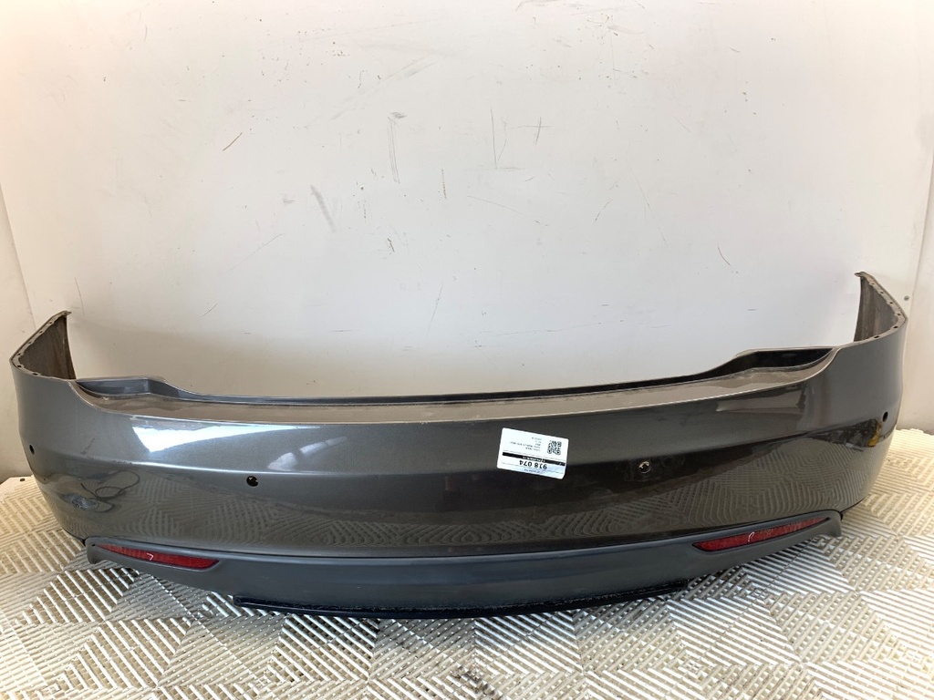 [STARK-918074] Parachoques trasero Tesla Model S (5YJS) 2012-2022