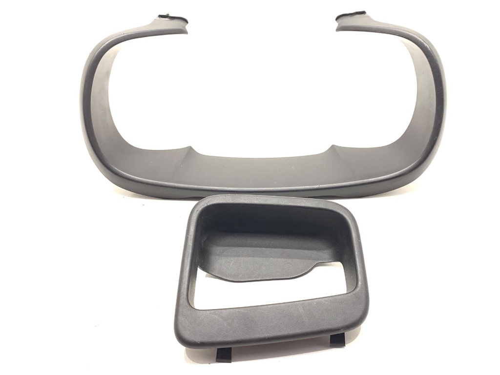 [STARK-810825] Moldura decorativa para Toyota Proace City Verso 2019-2022