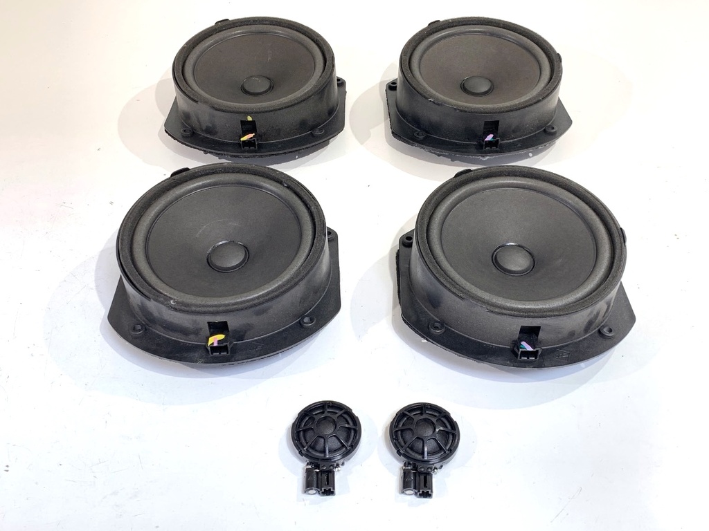[STARK-918641] Juego de altavoces Tesla Model S (5YJS) 2012-2022