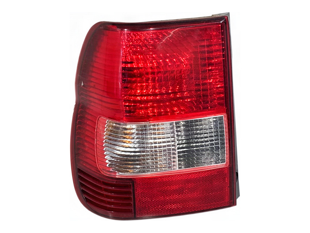 [STARK-940648] Piloto trasero izquierdo Mitsubishi Pajero Pinin I