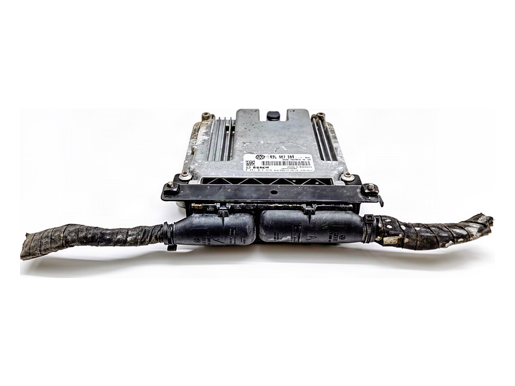 [STARK-941729] Centralita de motor VW Passat B6 (3C2)