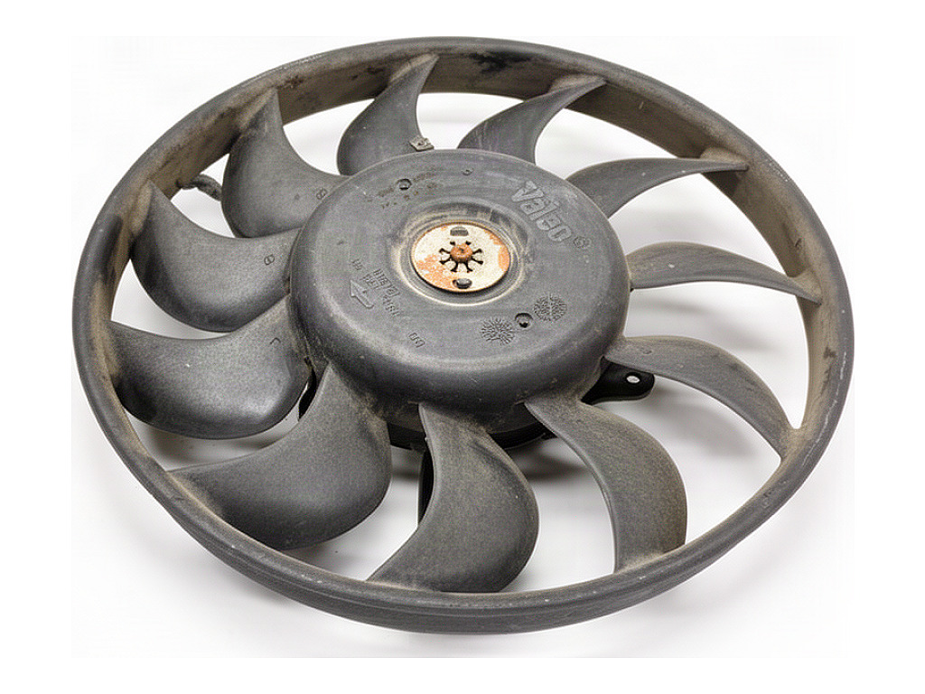 [STARK-944610] Electroventilador de aire acondicionado Audi A4 B6 Avant (8E5)
