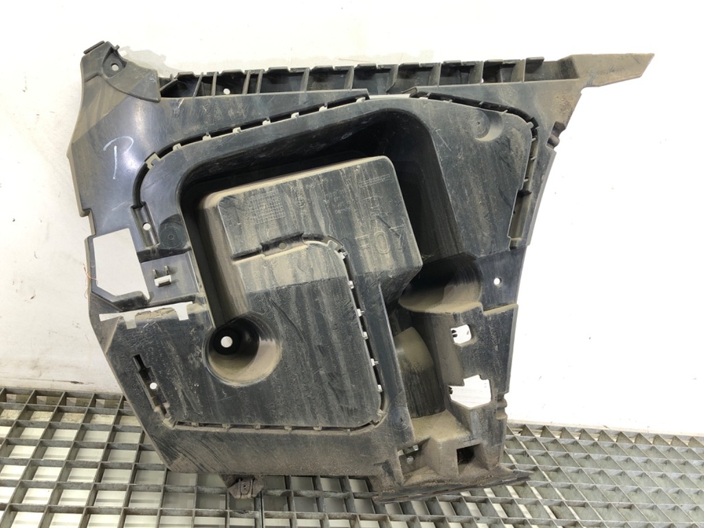 [STARK-813595] Faldón trasero derecho para BMW Serie 5 Gran Turismo F07 (2009-2017)