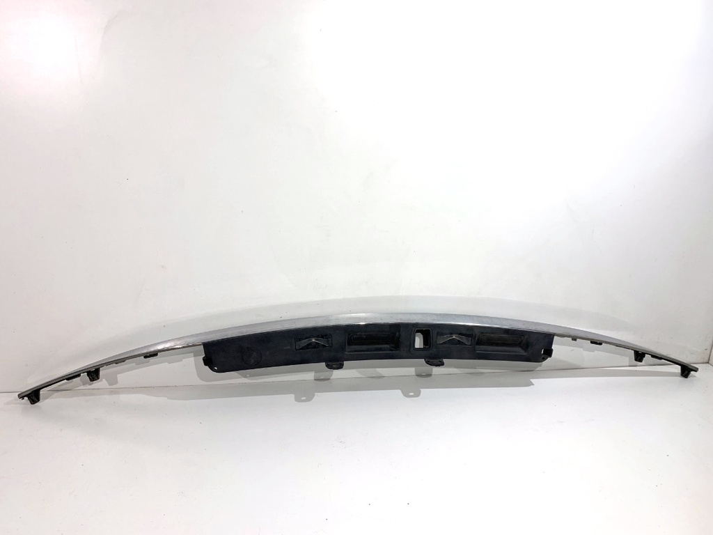 [STARK-813644] Manija de portón trasero BMW 5 Gran Turismo (F07) 2009-2017