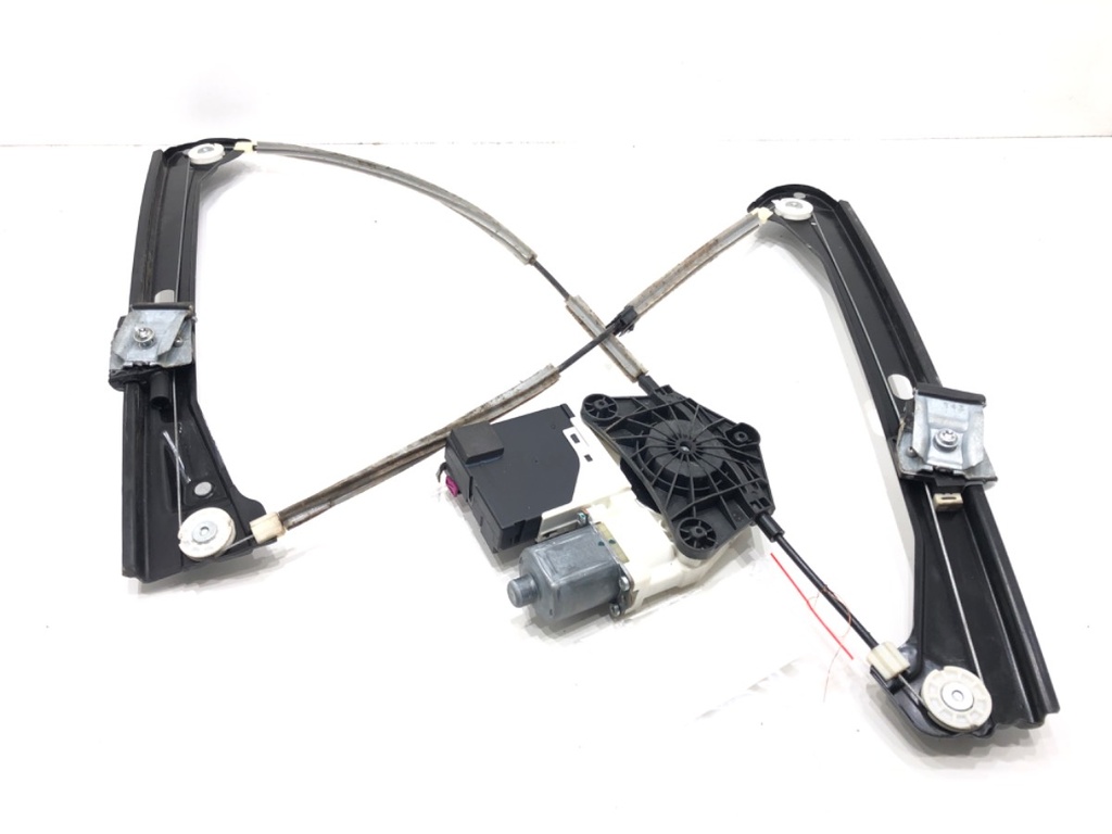 [STARK-813852] Elevador de ventanilla delantero derecho VW Passat B7 (A32, A33) 2011-2022 1.8 TSI